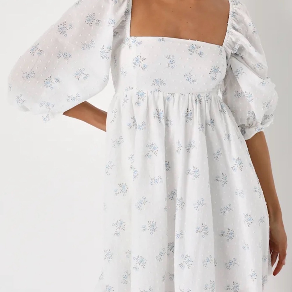LULUS Floral White and Blue Women's Top